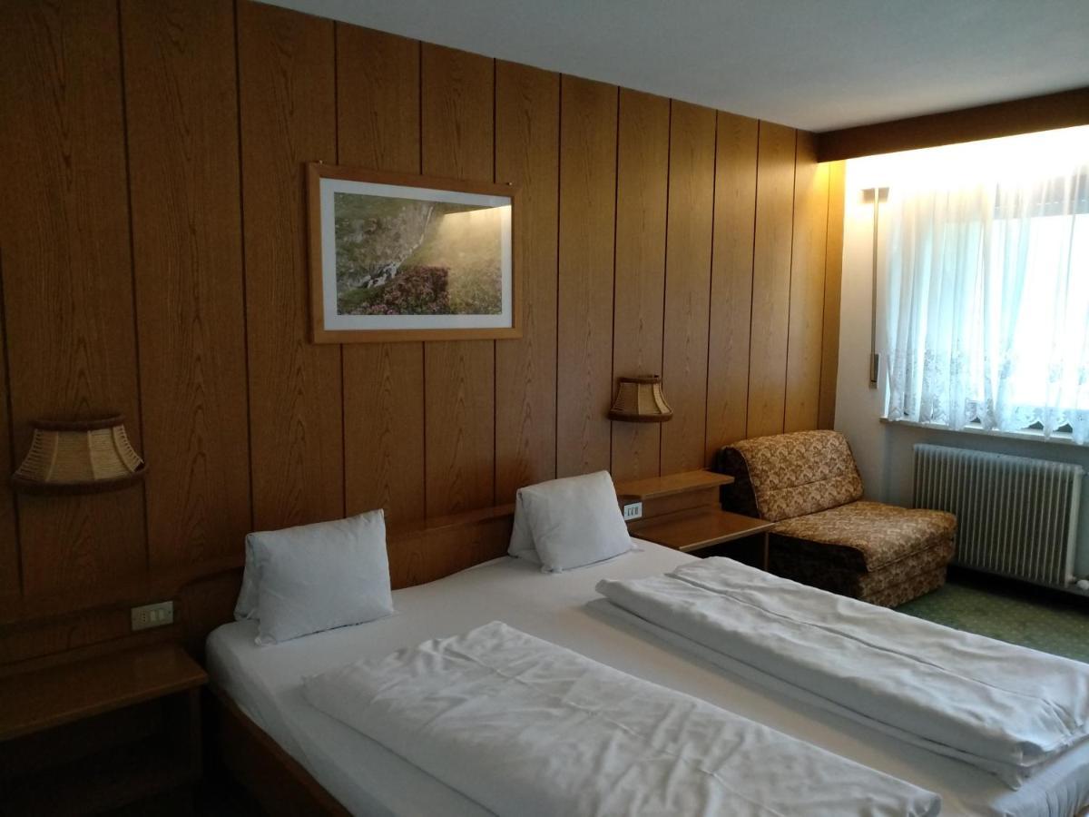Hotel Rainhof Сеналес Экстерьер фото