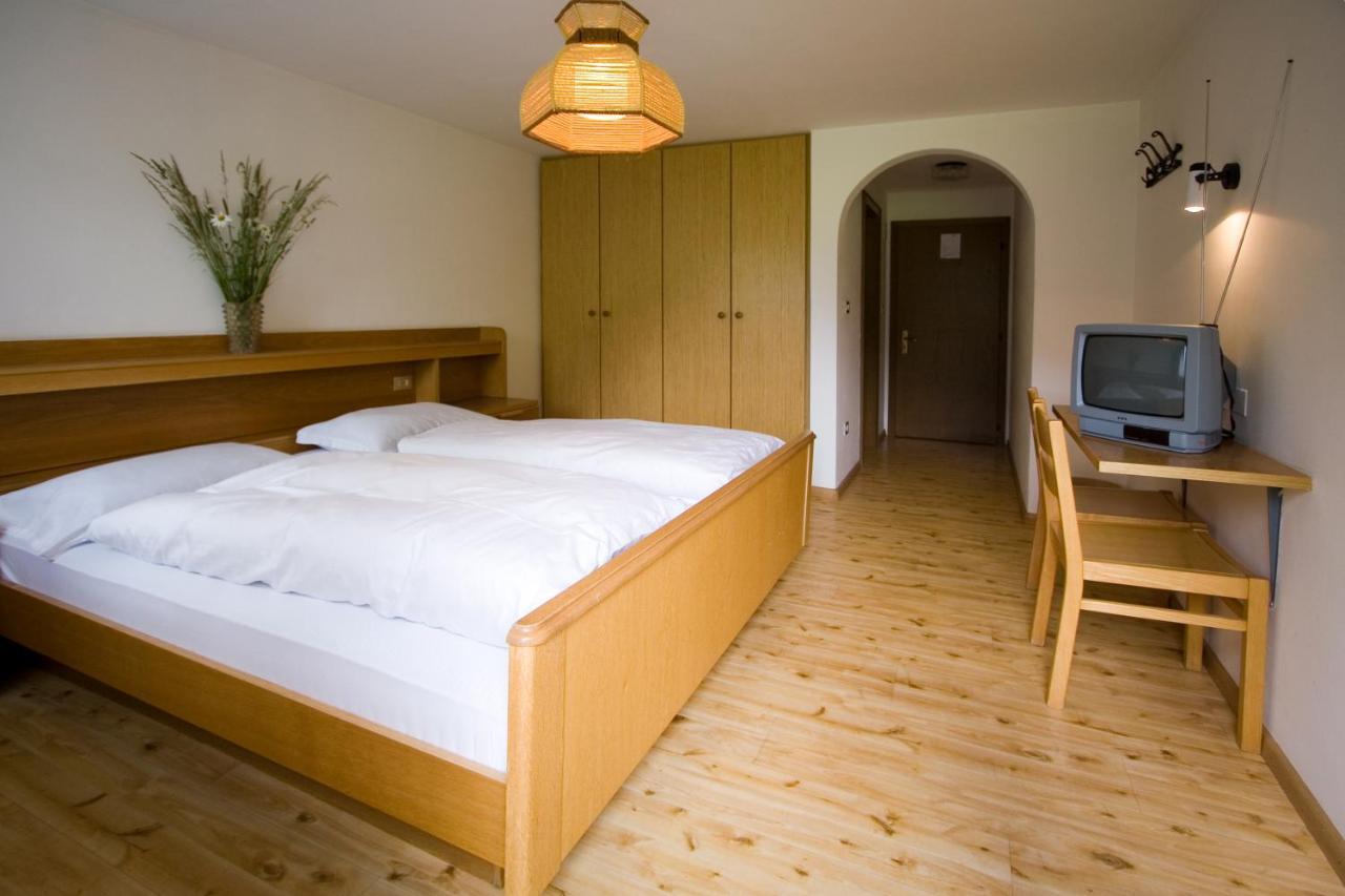 Hotel Rainhof Сеналес Номер фото